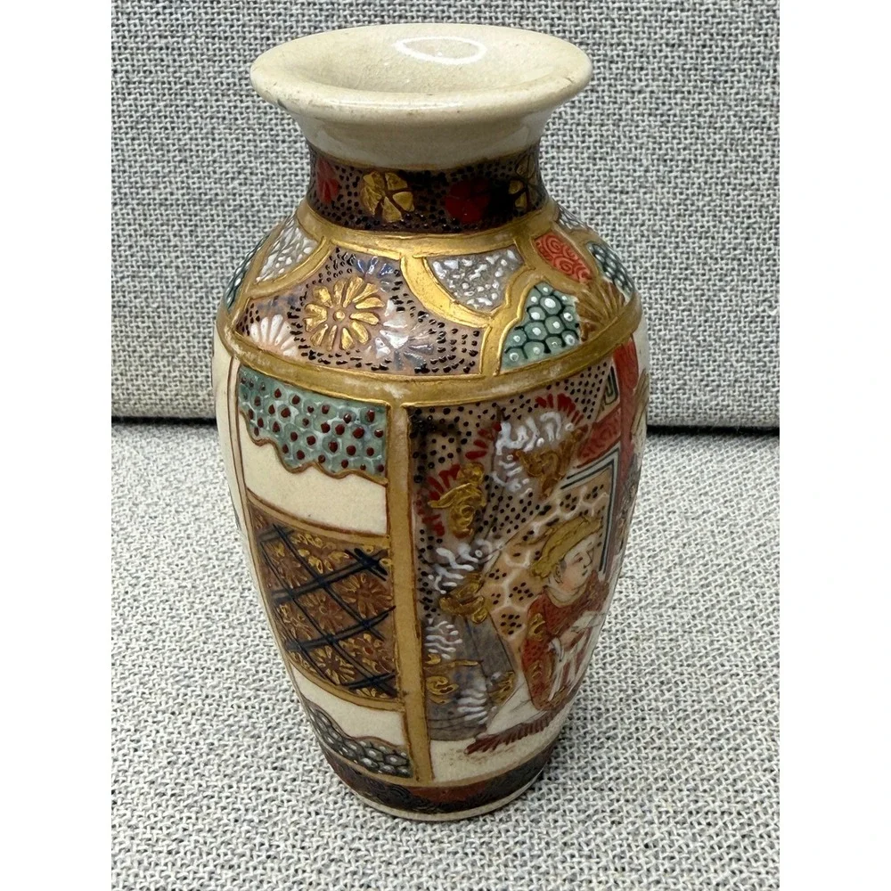 Antique Japanese Satsuma Miniature Bud Vase Moriage Gold Gilt Hand Painted 3.75